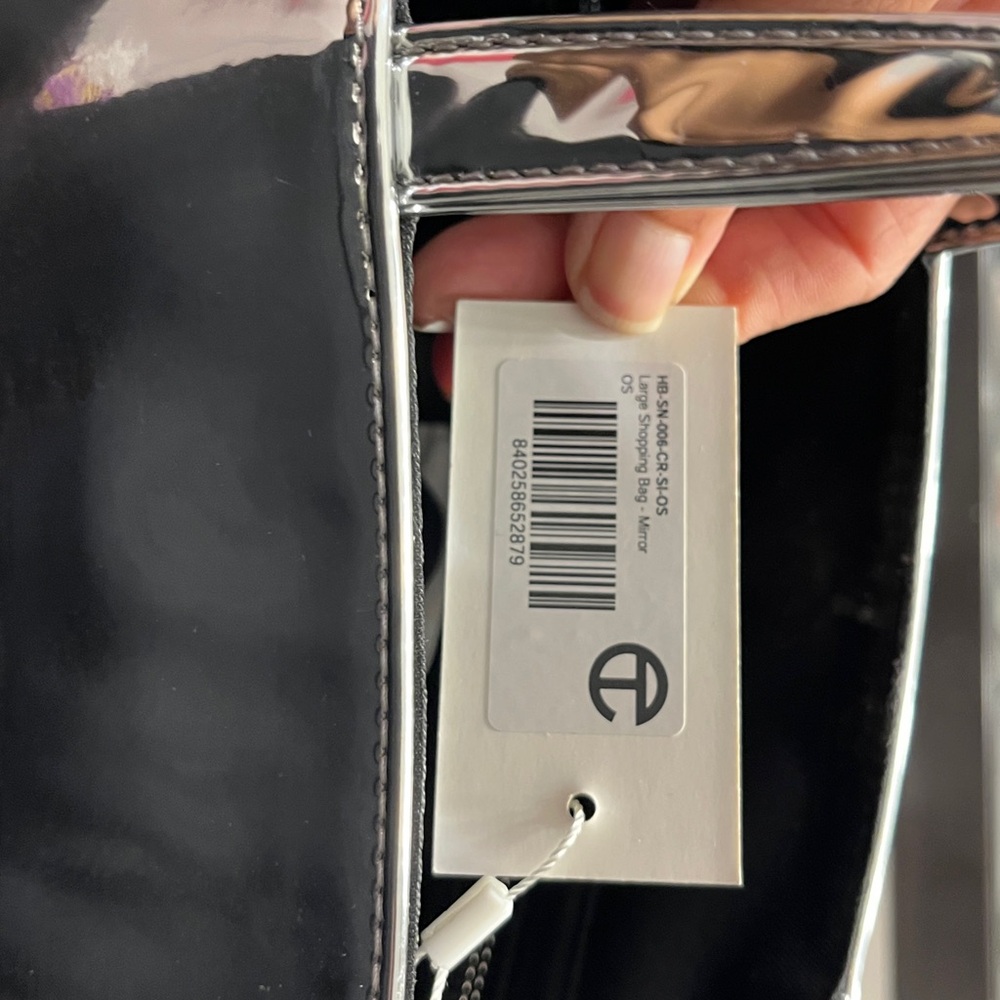 🔥🔥 Telfar Metallic LARGE MIRROR Silver Tote Bag🤍🩶🤍 - Picture 14 of 16